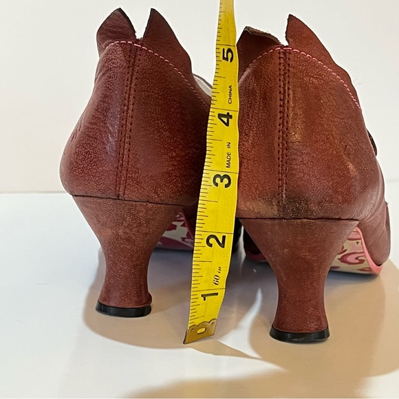 FLY London Red-Burgundy Pink Stitching Mary Jane Kitten Heels EU 41 Square Toe - Picture 10 of 13